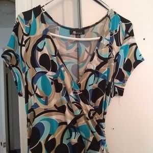 Short sleeve dress